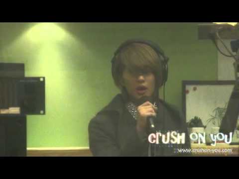 101025 SHINee ONEW focused Hello