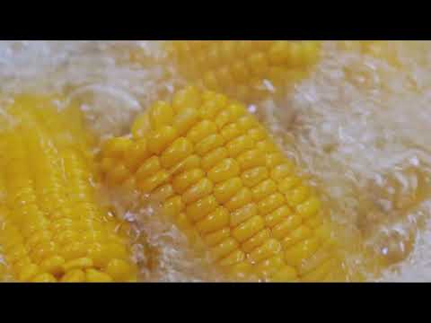 How to cook frozen corn on the cob?