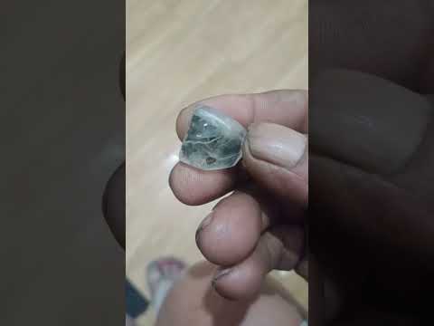 GARIMPO : MINAS PEDRAS GERAIS ) quartzo com Malacacheta dentro da pedra( @darlopeferreira9315