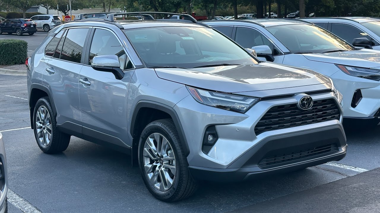2025 Toyota Rav4 XLE Review!