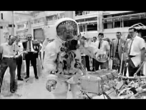 Viaje a la Luna Falso   Montaje Apollo in the Studio (copia) tavistok psi op