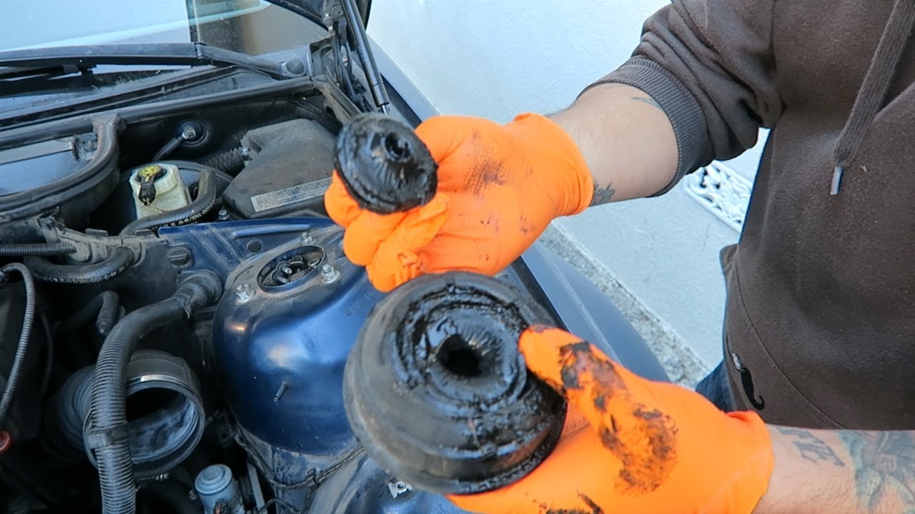 E46 BMW gets Megan Racing mounts! (Replaced old OEM mounts)