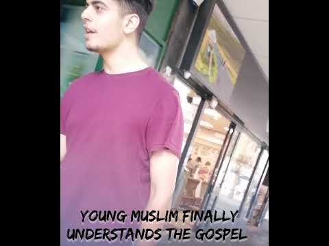 Young Muslim Finally Understands The Gospel | Good News | Huddersfield Outreach | Bro Dan