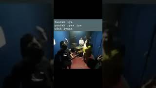 Download lagu Ya udah ya mp3