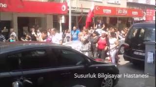 preview picture of video 'Dünya kontrabas birincisi Tuncay Ipteş, memleketi Susurluk'ta coşkuyla karşılandı.'