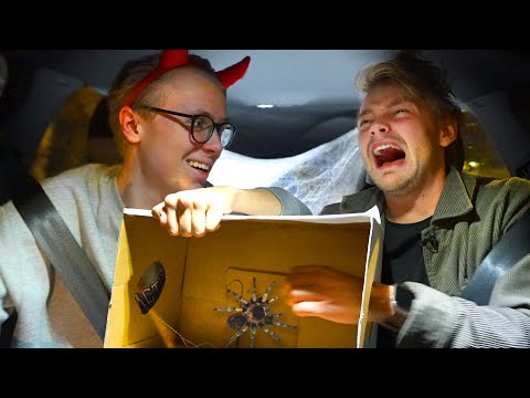 Vad gömmer sig i lådan? (CHALLENGE)