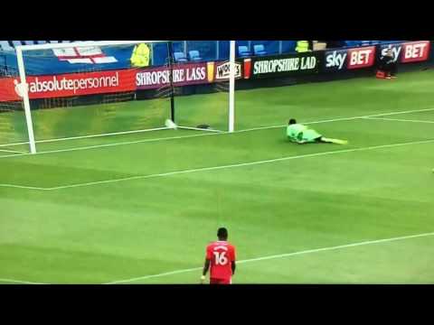 Shrewsbury 2-3 Gillingham 27 August 2016