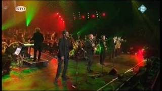 UB40 - Food for Thought (live)