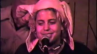 Moldy Peaches - D2 Boyfriend - LIVE in NY - 1999