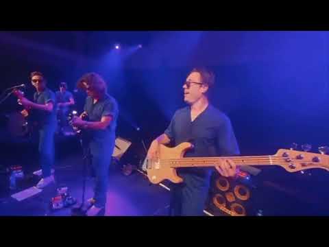 Bank Account [Ft. Louis Cole / Live In Amsterdam] The Fearless Flyers (from Vulf channel)