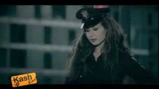 Rola Saad & Kıvanç Tatlıtuğ - رولا سعد ناويهالو Music Clip