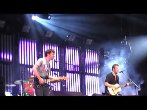 Miniatura de YouTube - Trimm Trabb (Live in Hyde Park, London 3/7/09)