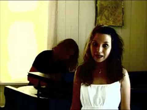 Nora Foss Al-Jabri (12) singing Anthem - (Full version)