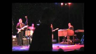 Taylor Hicks - What's Right is Right