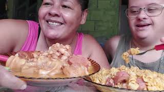 COMENDO MOCOTO FEIJÃO CALABRESA CARNE DE SERTÃO FARINHA DEPOIS COMIR DE MÃO ESTÁ UMA DELÍCIA  ALMOÇO
