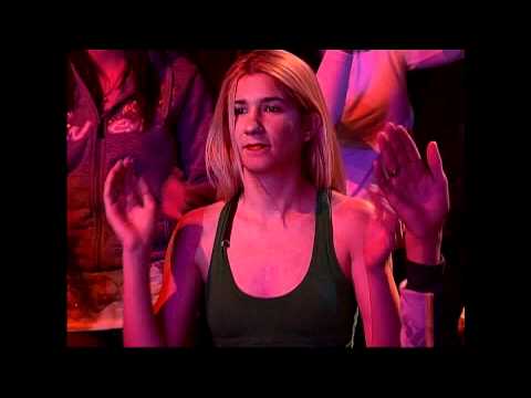 "Por você", por Sorry Drummer e Xis