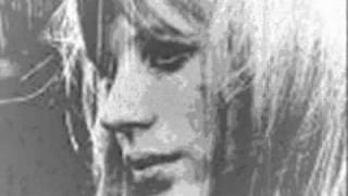Marianne Faithfull - Falling From Grace