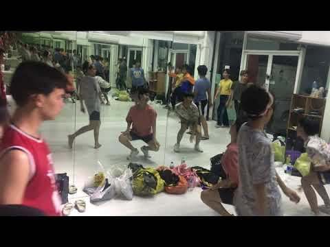 [Dance Practice] Queen Gentric - Central Chaeng Wattana Round2