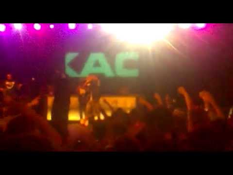 Svi kao 1: Prti Bee Gee-St8 no more,Moja gudra