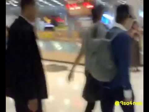 120524 Kyuhyun at Suvarnabhumi Airport