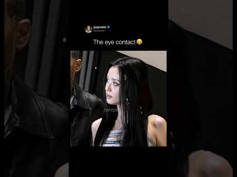The eye contact between Jisoo and Zayn Malik 😭🩷 ( eyes closed )