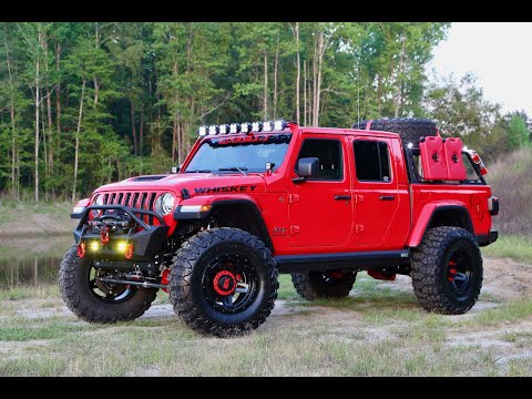 Jeep Gladiator Walkaround - Project Whiskey - 2021 Mojave Edition