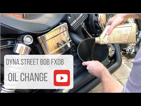 How To | Change Your Engine Oil | Harley Davidson Street Bob FXDB