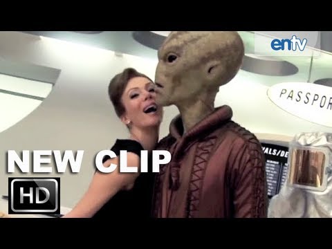Men in Black 3 (Featurette 'Building a Better Alien')