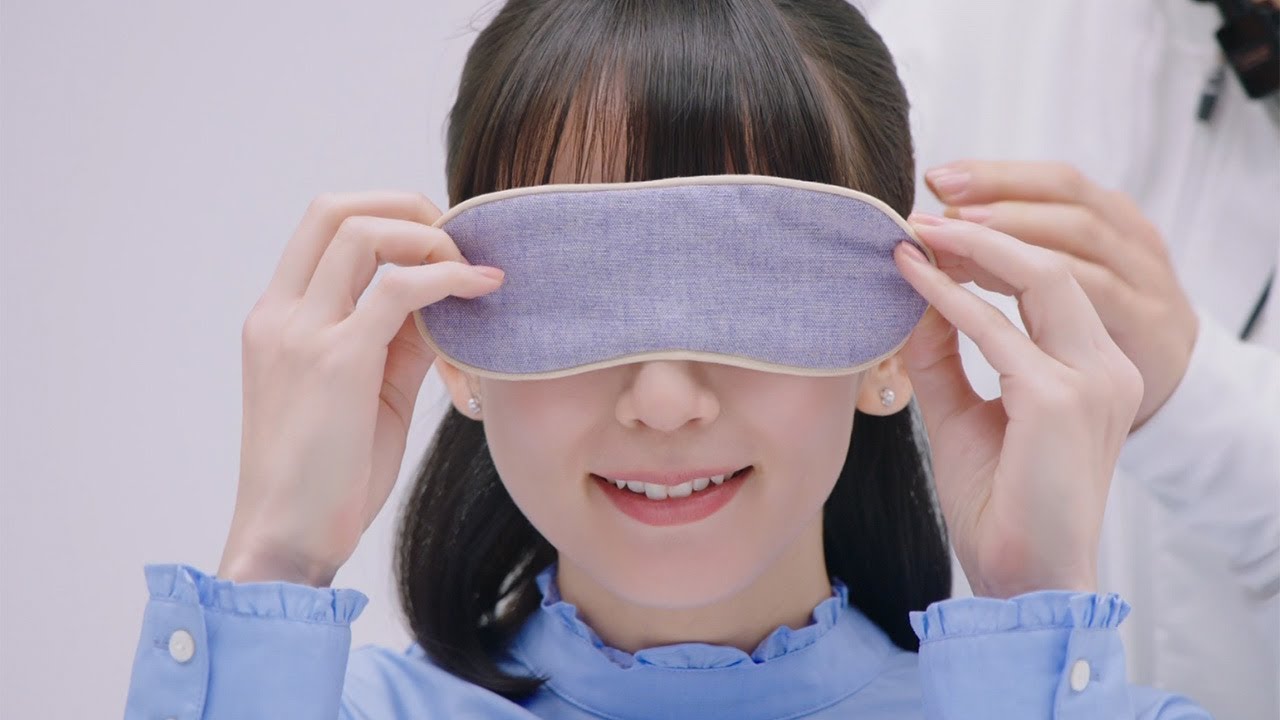 動画 吉岡里帆 目隠しで実験 洗濯 部屋から脱出 レノアハピネス 新cmティザー映像が公開 Maidigitv マイデジｔｖ