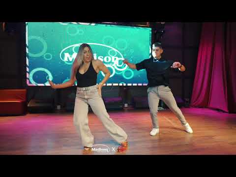 Karen y Ricardo- salsa champions