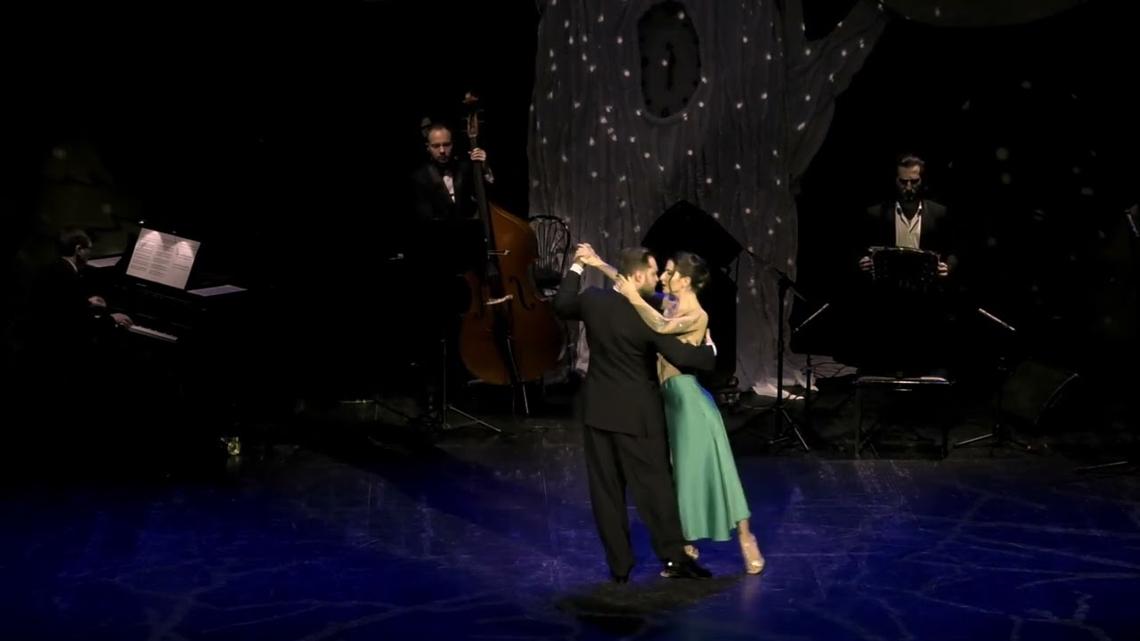Solo Tango orquesta, Maxim Gerasimov & Olga Kravtzova "A las cinco en la giralda"