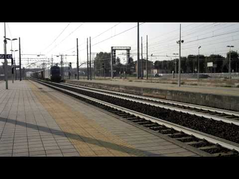 Il Cava Tigozzi Tarvisio Boscoverde in transito con la E190 world record 357KM/H