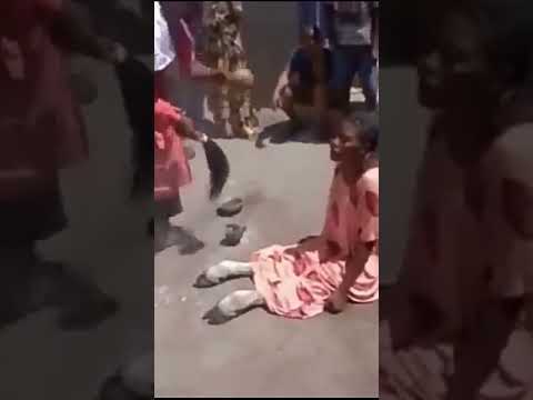 mujer se convierte en cabra