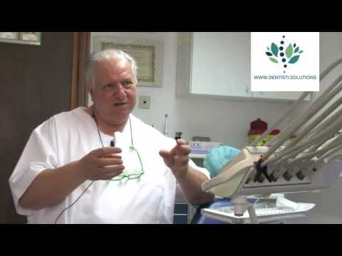 Cambiamento giunto a Novosibirsk Versando acqua in osteocondrosi