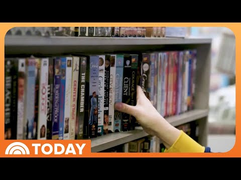 Überlastet von der Technik, greift die Generation Z wieder vermehrt zu DVDs und VHS-Kassetten.