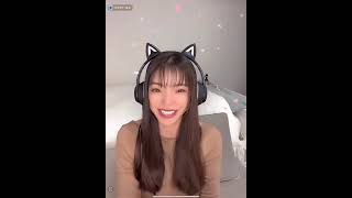 Hカップ巨乳インフルエンサー【TikTokライブ】プルプル巨乳ギャル生配信