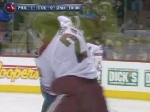 David Hale vs Ian Laperriere