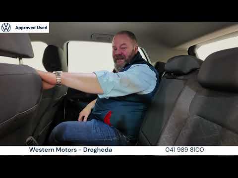 Volkswagen Golf 2.0 TDI 115HP Life - Image 2