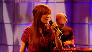 Ashlee Simpson - Outta My Head (Ay Ya Ya) Live @ Loose Women (2008/05/02) - [HDfan]