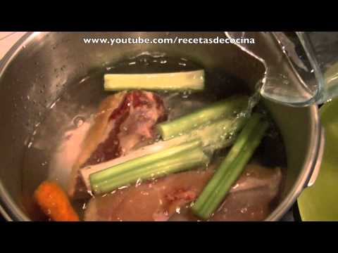 Caldo de pollo casero - Recetas para olla express ✅