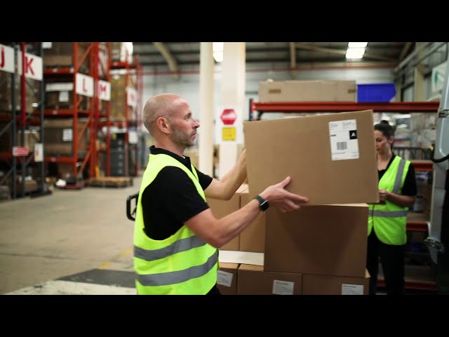 Stampante Etichette Termica Diretta Ethernet Brother Tj4522tn 300x300 dpi con trasferimento termico video