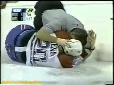 Kyle McLaren takes out Richard Zednik in playoff like a real Bruins player.