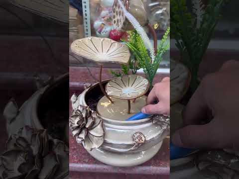 Thác nước phong thủy Sen đắp nhỏ kèm đế Bát Tràng cao 42cm