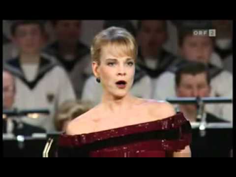 Elīna Garanča - Ave Maria (Mascagni)