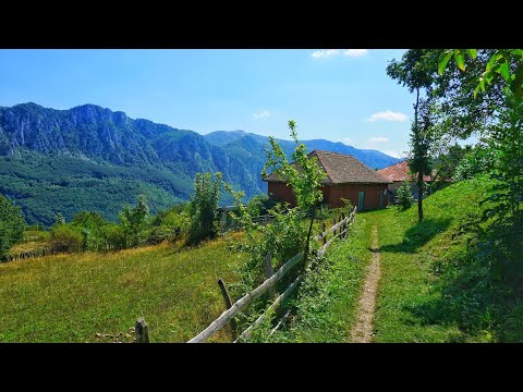 1-day hike in the remote villages of Cerna Valley National Park, Romania. A photographic journey.