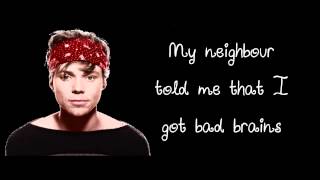 5 Seconds of Summer - She's Kinda Hot (lyrics)