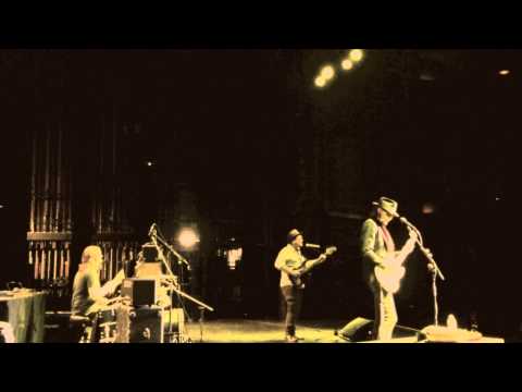 CHRIS SIMMONS BAND Hallelujah Man (Leon Russell, Chris Simmons)