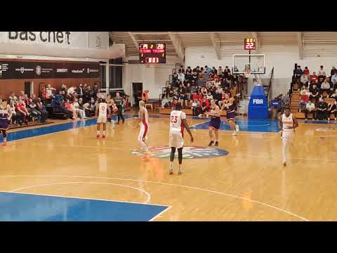 Dinamo - Timisoara la baschet LNB