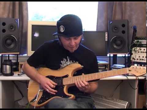 Dave Brons - Introduction to Sweep Picking  - step by step video