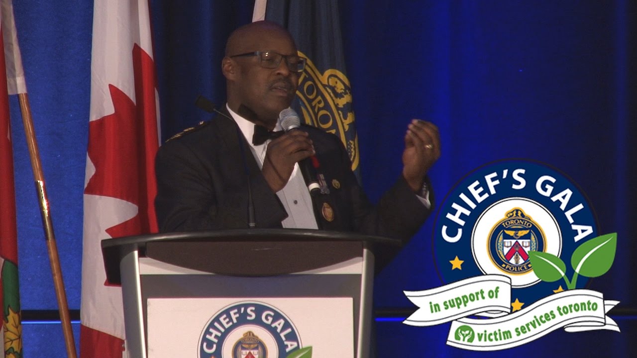 Chief Mark Saunders speaks about the importance of Victim Services Toronto at the 2016 Chief's Gala